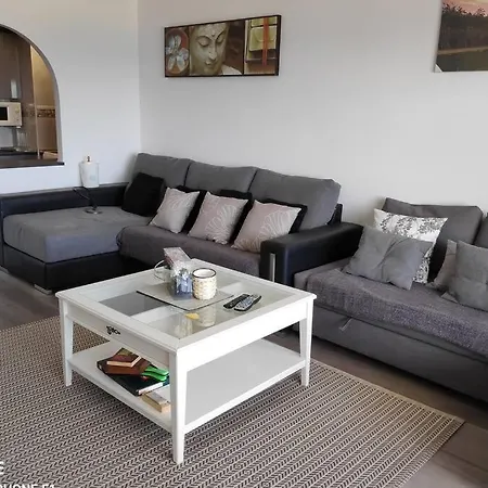 Appartement Modern Penthouse Beach Front Apartment *